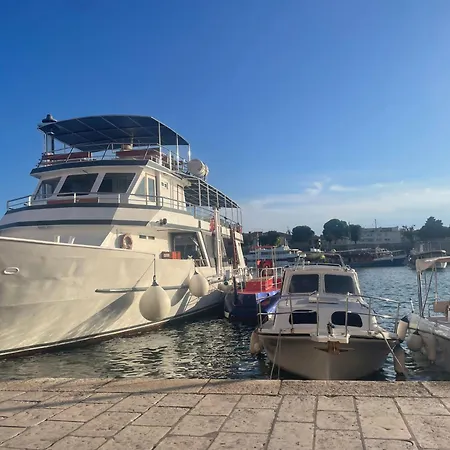 3 Bedroom Urban Townhouse By The Adriatic Sea شقة Kožino
