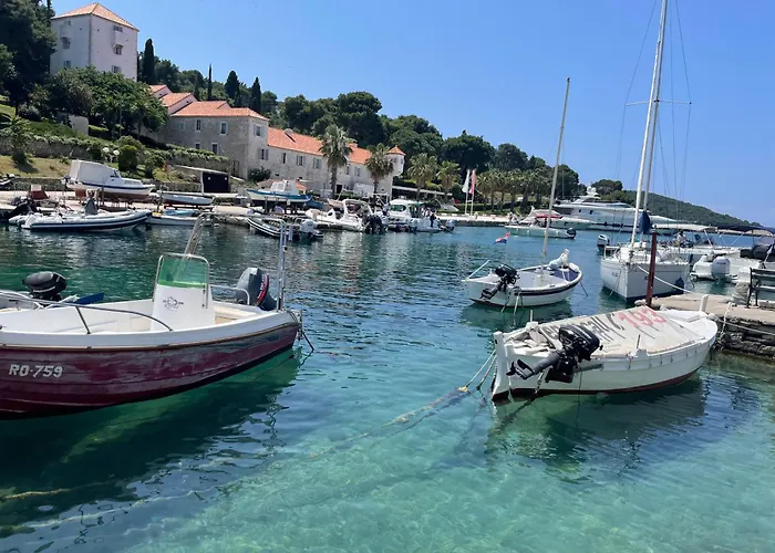 3 Bedroom Urban Townhouse By The Adriatic Sea Apartman *