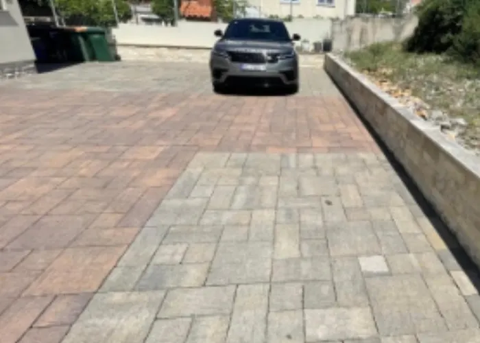 3 Bedroom Urban Townhouse By The Adriatic Sea Apartman Kozino